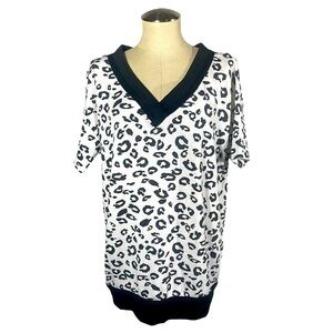 White Birch Leopard Print Short Sleeve V Neck Sweater Size Large